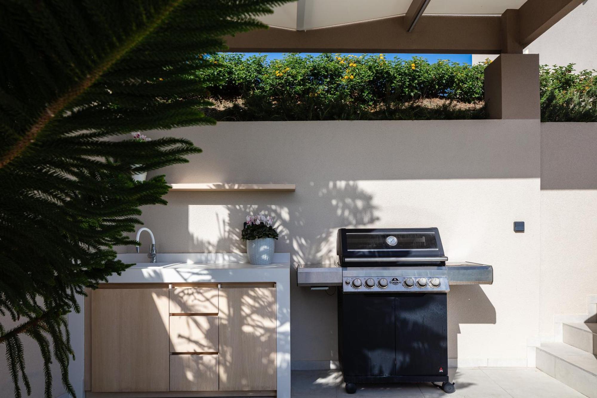 Villa Ligaria Pinnacle 外观 照片