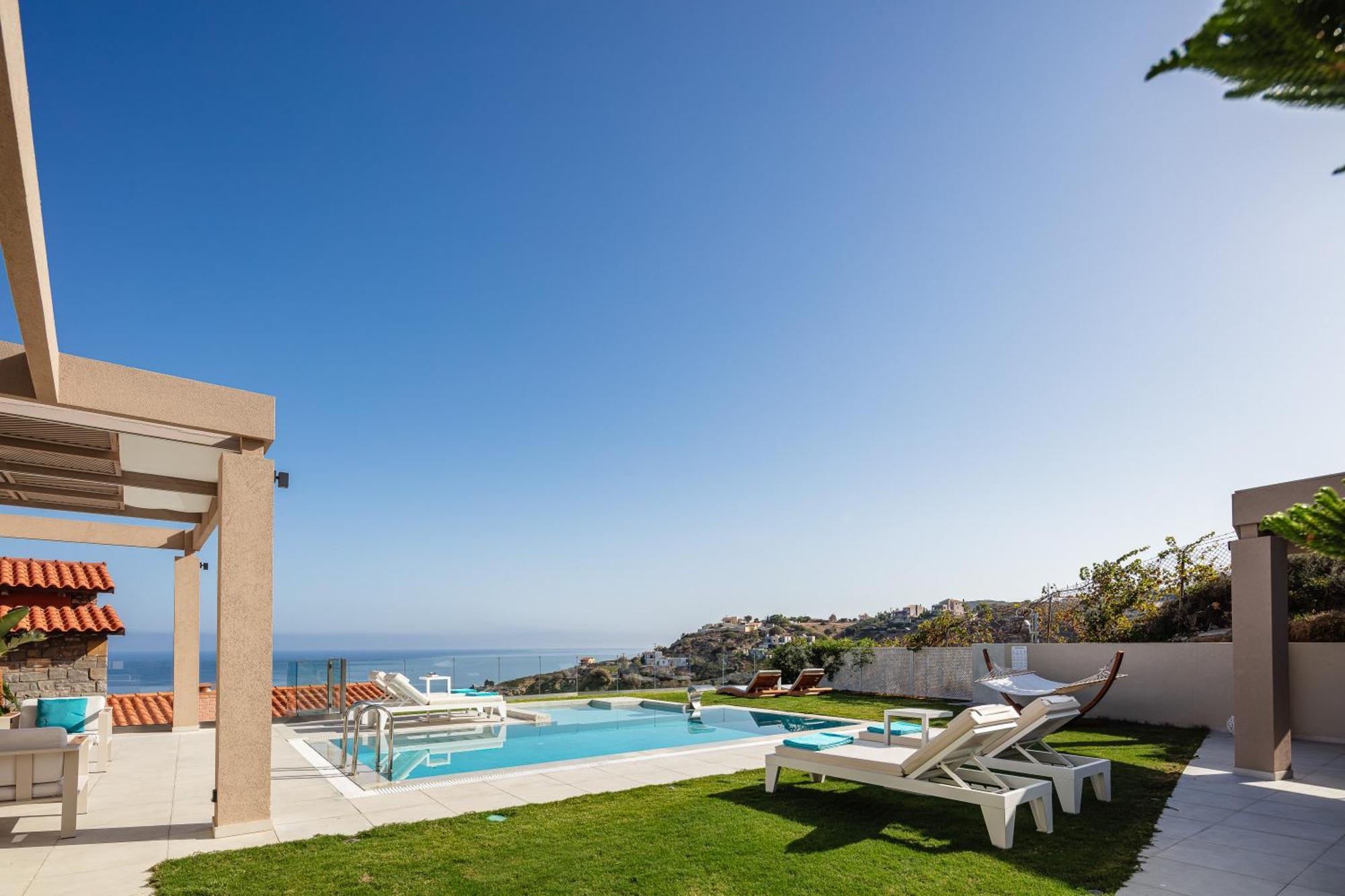 Villa Ligaria Pinnacle 外观 照片