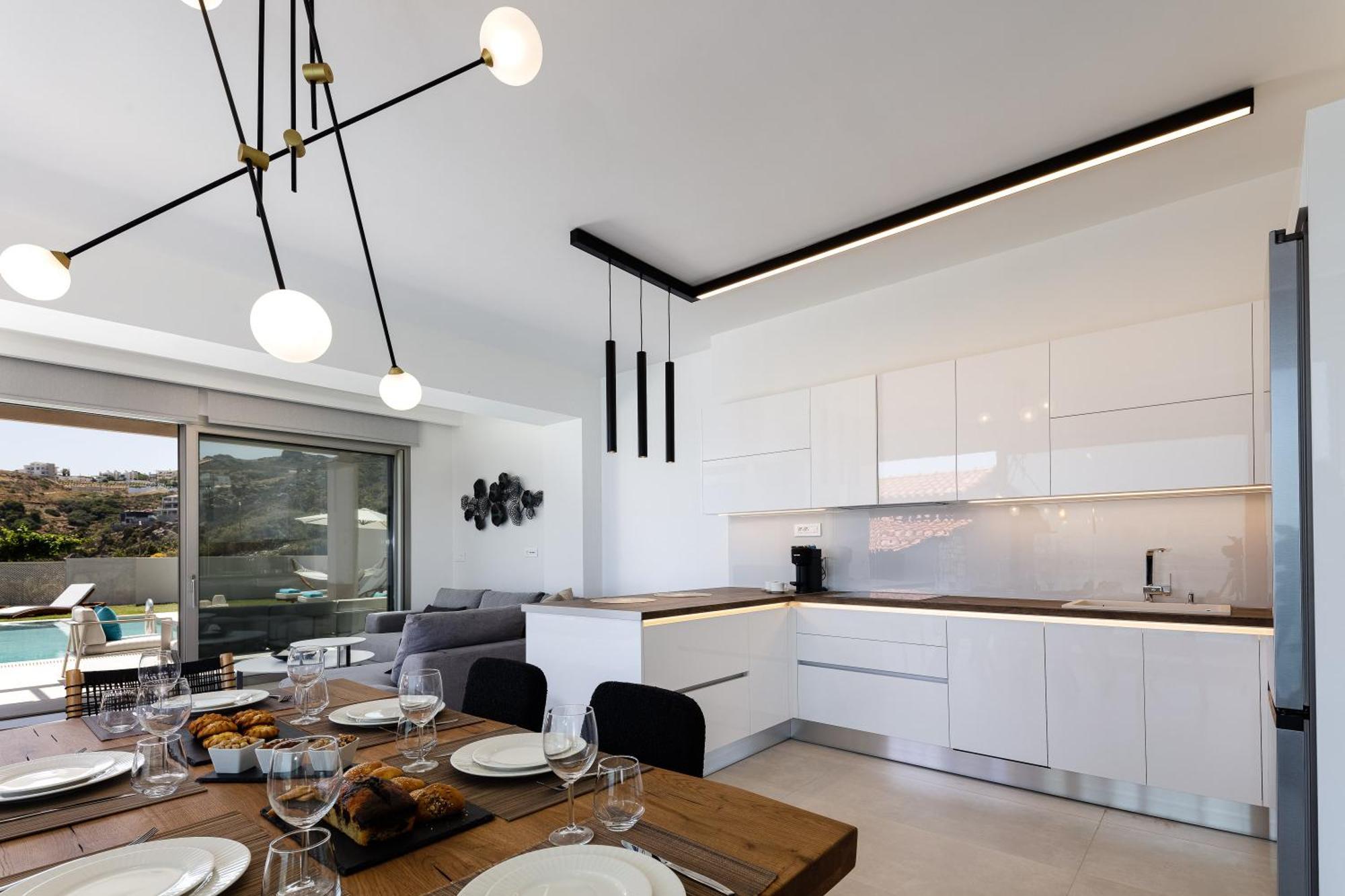 Villa Ligaria Pinnacle 外观 照片